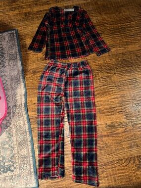New Red and Navy Plaid SUPER SOFT Lounge Shirt and Pants